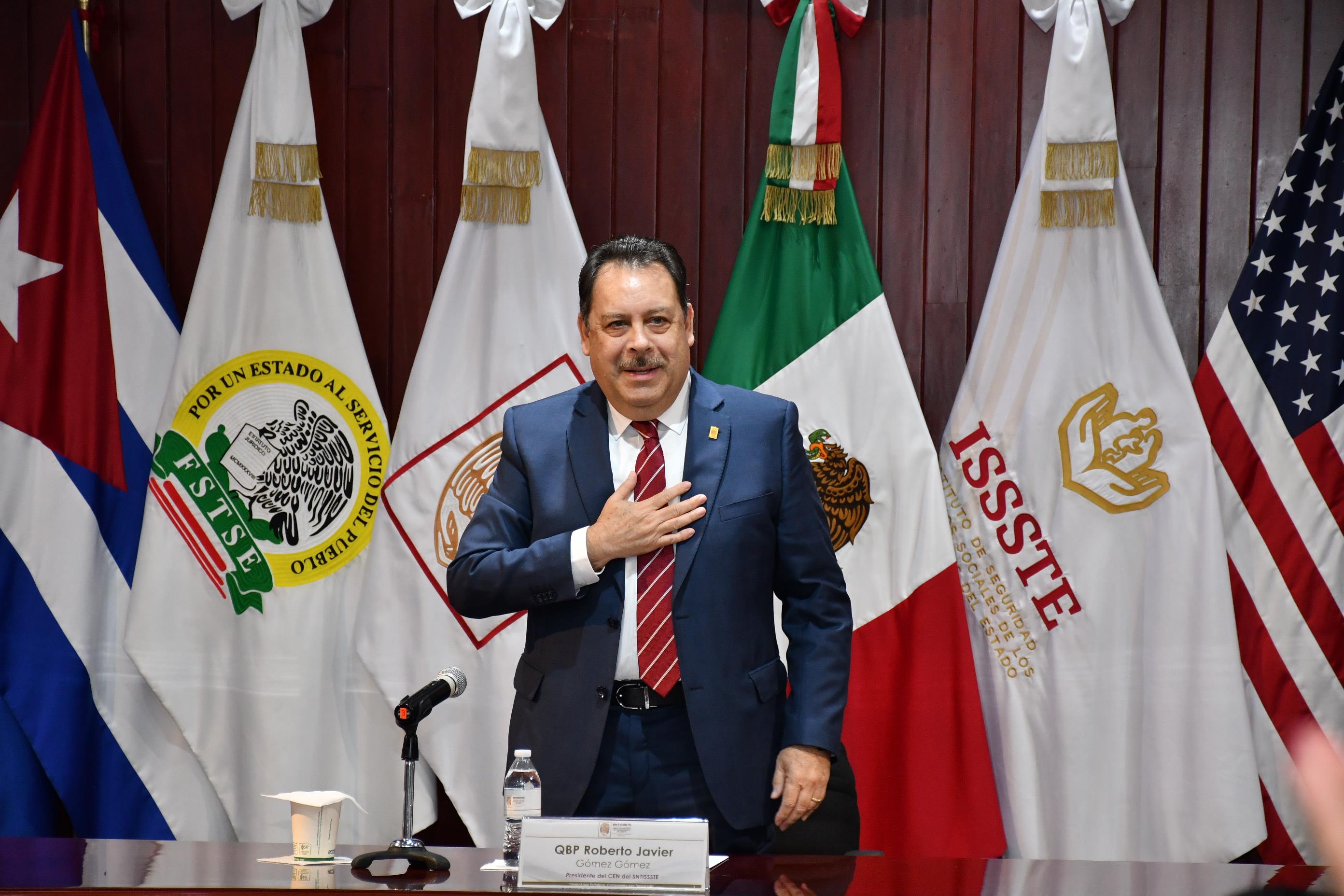  Salutación de la Sección V, Centro Médico Nacional "20 de Noviembre"